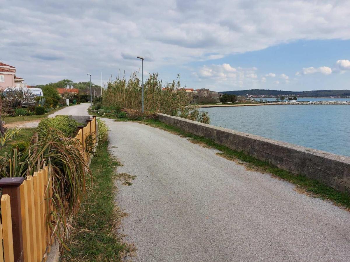 Apartmani Seaview Ljubač Zewnętrze zdjęcie