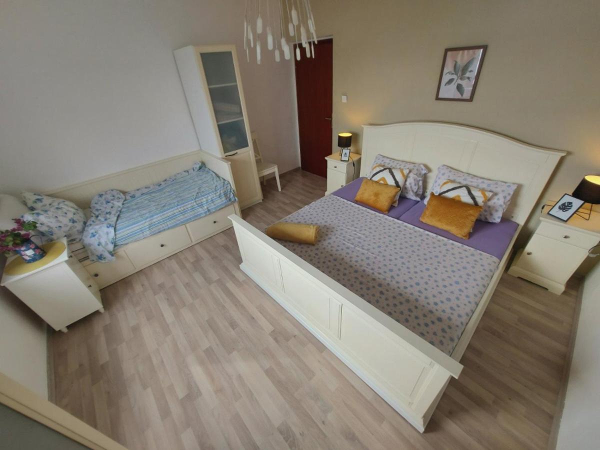 Apartmani Seaview Ljubač Zewnętrze zdjęcie
